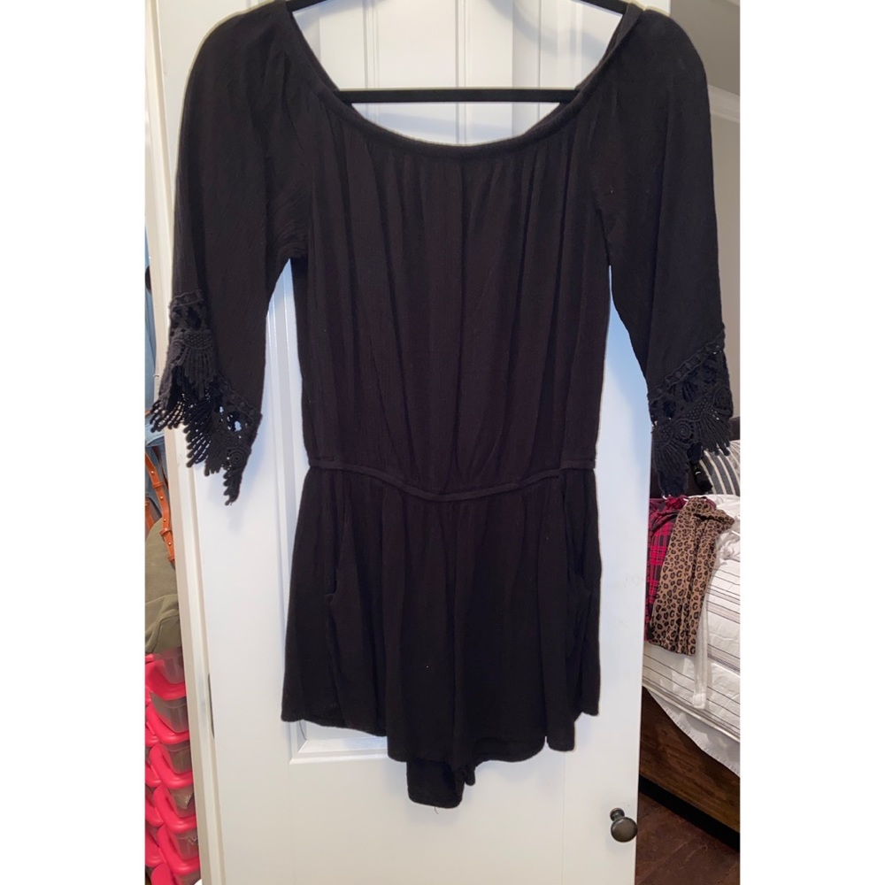 Black Romoer - Picture 2 of 2